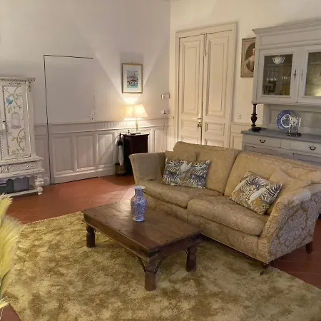 St. Michel Apartment *
